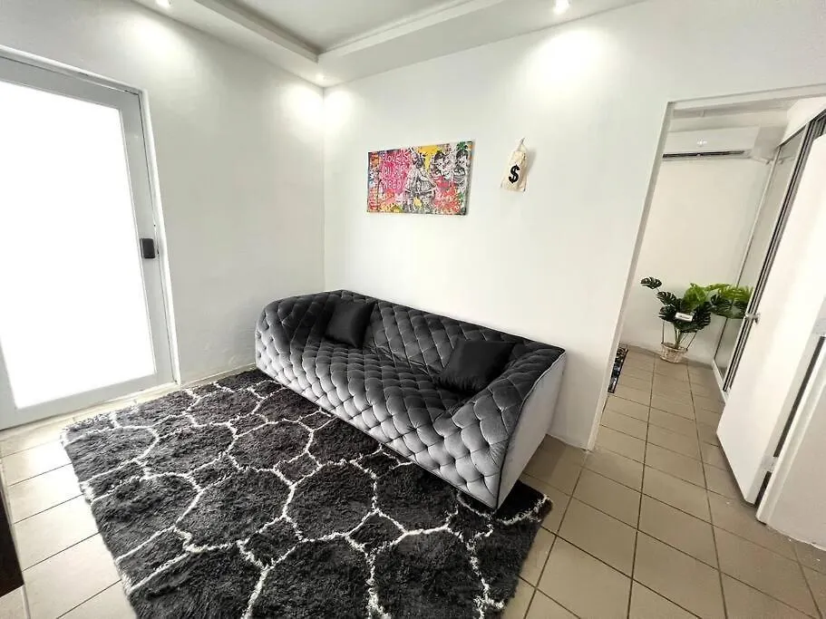 Monopoly 2 Bedroom Condo Near Beach W/Pool/Parking San Juan