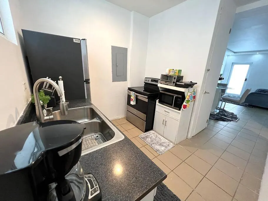 Apartment Monopoly 2 Bedroom Condo Near Beach W/Pool/Parking San Juan