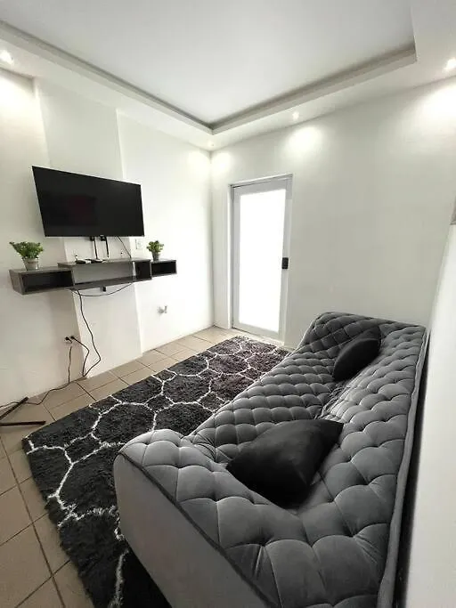 Monopoly 2 Bedroom Condo Near Beach W/Pool/Parking San Juan Apartment