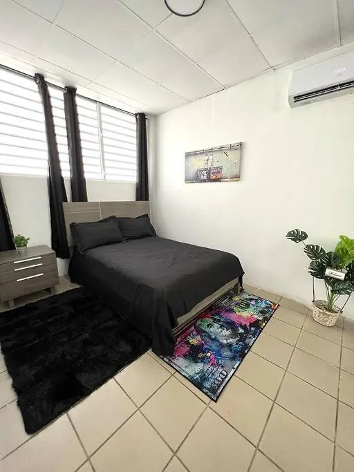 Monopoly 2 Bedroom Condo Near Beach W/Pool/Parking سان خوان شقة